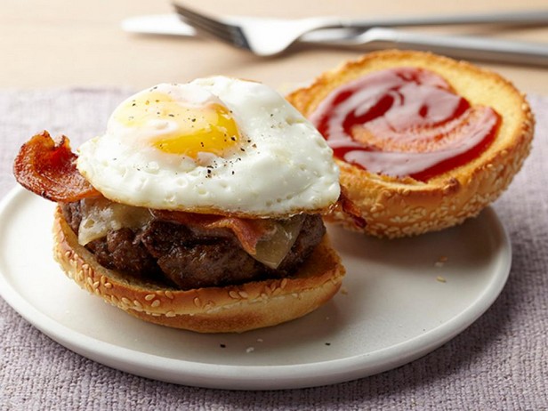 Bistro-Burger zum Frühstück
