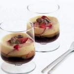 Würzige Sabayon mit Erdbeeren und Schokolade