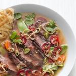 Thailändische Steaksuppe