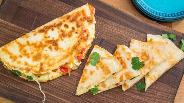 Wie man Garnelen-Quesadillas zubereitet