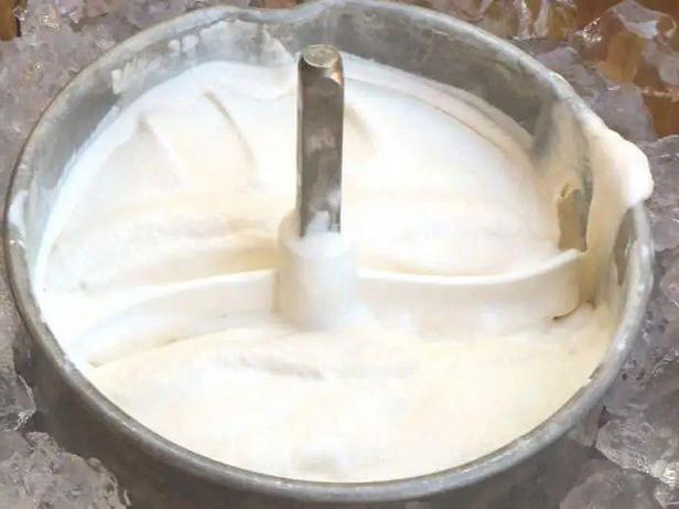 طريقة عمل آيس كريم الفانيليا