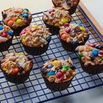 Bananenmuffins mit Nüssen und Trockenfrüchten