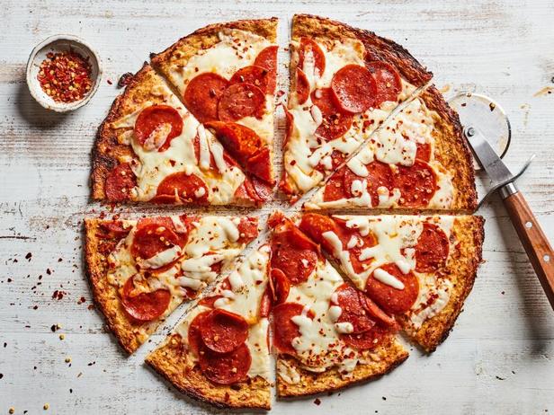 So bereiten Sie Blumenkohlpizza zu