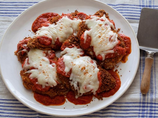 Ofengebackenes Hähnchen mit Parmesan