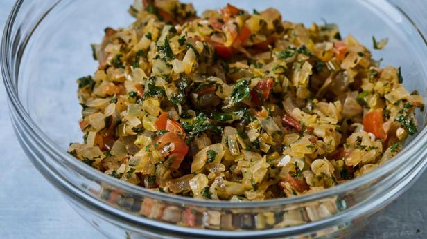 So macht man Sofrito – Grundrezept