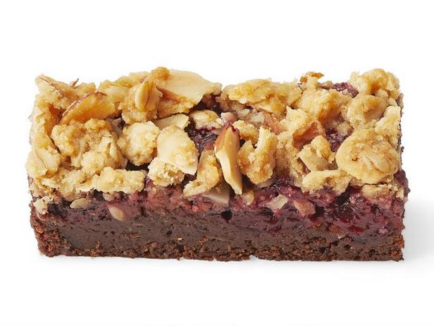 Wie man Kirsch-Streusel-Brownies zubereitet