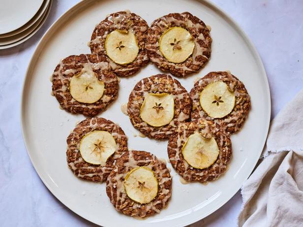 Wie man Apfel-Honig-Kekse zubereitet