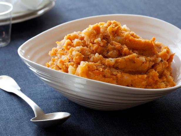 Wie man Süßkartoffelpüree zubereitet