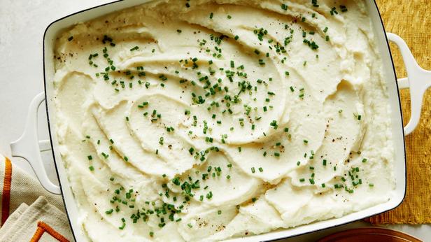 Fırında Pişmiş Feta Peynirli Patates Püresi Nasıl Yapılır?