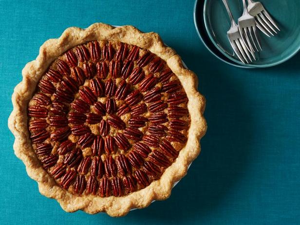 Wie man amerikanischen Pekannusskuchen zubereitet