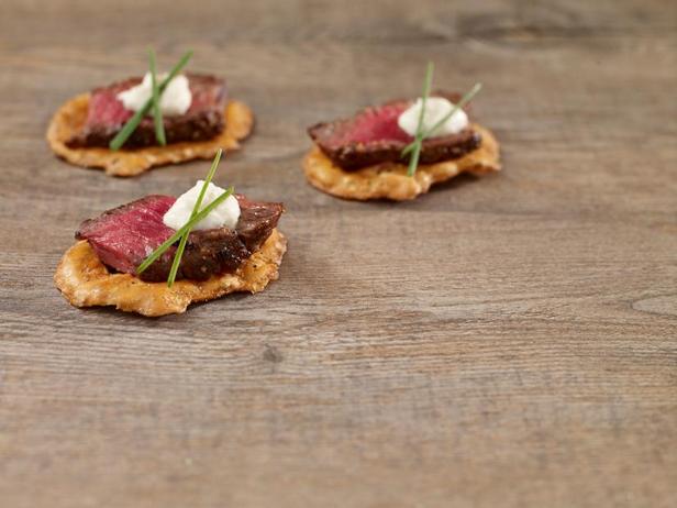 Zubereitung - Steak mit schwarzem Pfeffer, Meerrettich und Schnittlauch