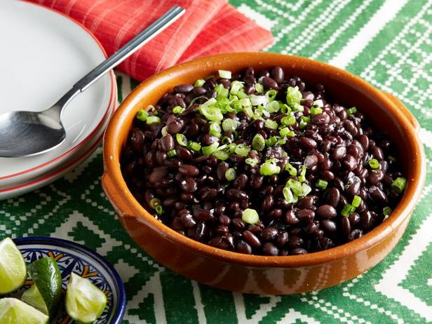 Zubereitung - Schwarze Bohnen mit Kokosnuss und Limette
