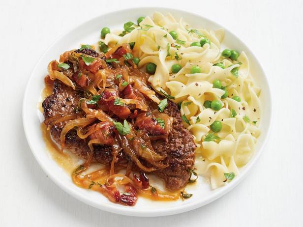 Zubereitungstipps – Steak mit Bierzwiebeln
