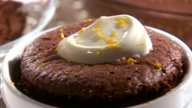 Wie man Schokoladenpudding zubereitet