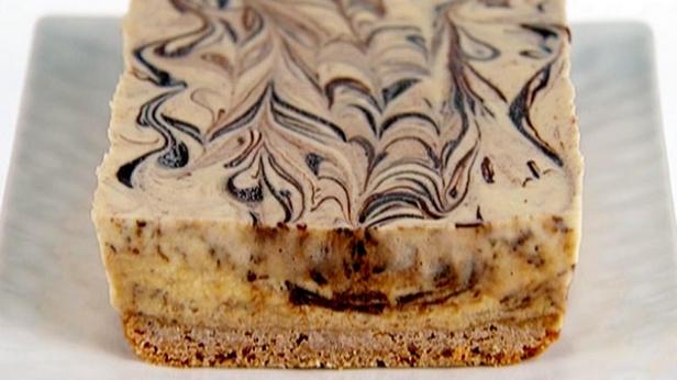 So bereiten Sie Semifreddo Stracciatella zu