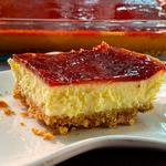 Erdbeer-Käsekuchen auf Brezelboden