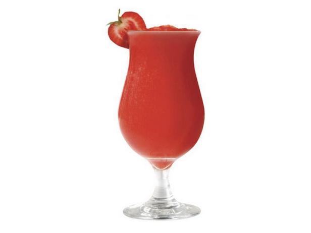 Çilekli Colada Nasıl Yapılır?