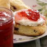 Schnelle Erdbeermarmelade zum Frühstück