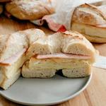 Kartoffel-Bagel-Frühstückssandwiches
