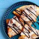 Frittierte Tortillas mit Schokoladensoße
