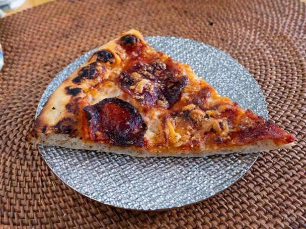 Wie man Tenderoni-Pizza zubereitet
