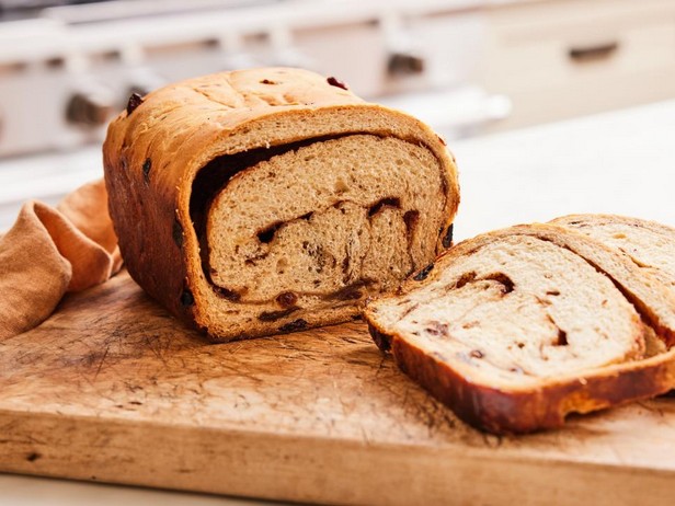 Zimt-Rosinen-Brot aus dem Brotbackautomaten