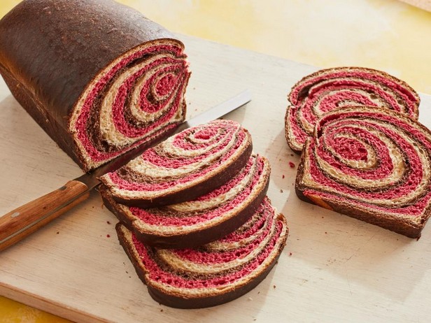 Neapolitanisches dreifarbiges Brot