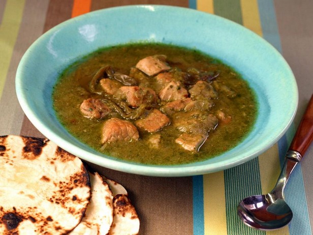 Grüne Chilischoten mit Schweinefleisch