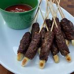 Blutige Rindfleischfinger