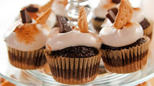 Πώς να φτιάξετε cupcakes S'mores