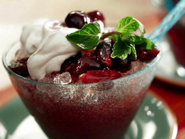 Wie man Kirsch-Slushies zubereitet