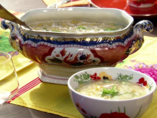طريقة تحضير شوربة الدجاج بالذرة