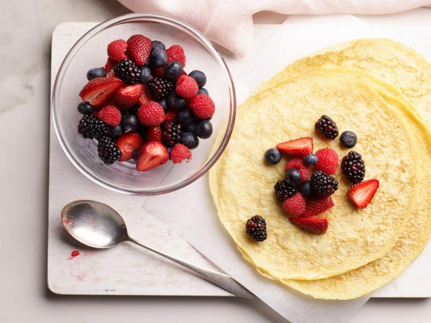Grundteig für Crêpes (Pfannkuchen)