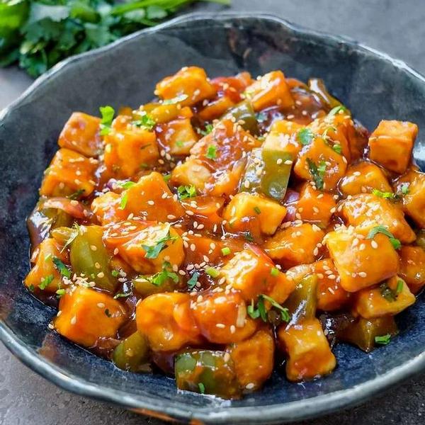 Zubereitung - Süß-saures Tempeh mit scharfer Erdnusssauce
