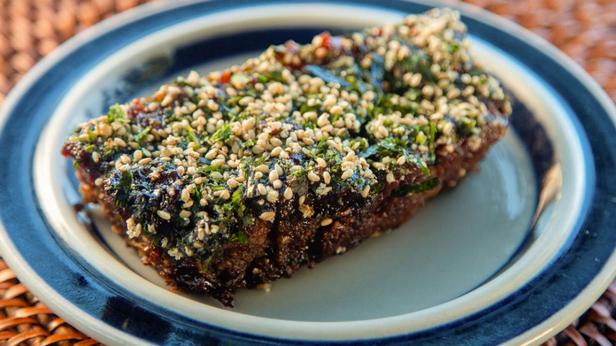 Wie man Hackbraten Teriyaki zubereitet