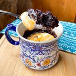 Schokoladen-Karamell-Tassenkuchen