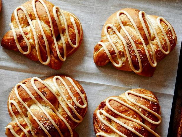 Rezept für weiche Apfel-Karamell-Brezeln