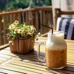 Scharfer Eiskaffee mit Sahne "Cowgirl"