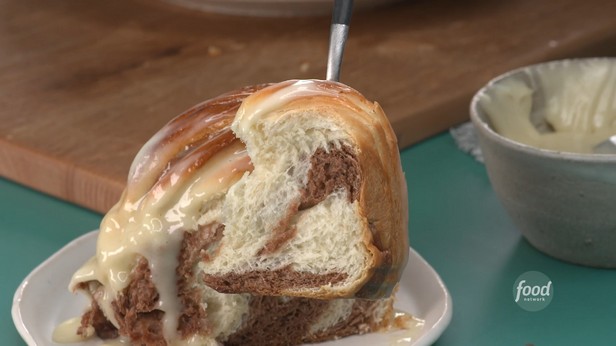 Villaleipää kanelilla ja suklaalla (Roll-roll)