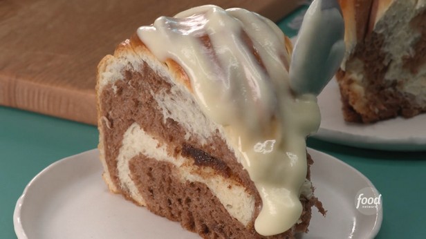 Villaleipää kanelilla ja suklaalla (Roll-roll)