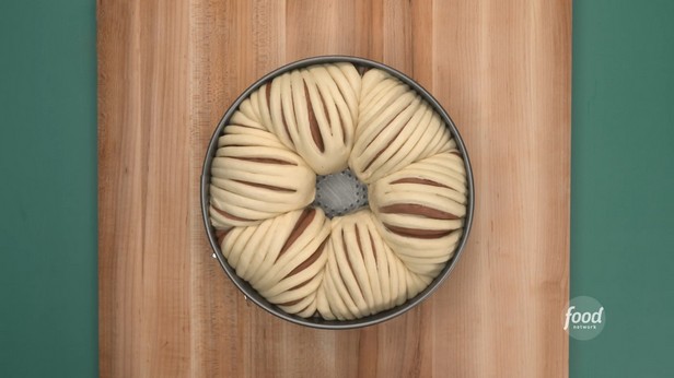 Villaleipää kanelilla ja suklaalla (Roll-roll)