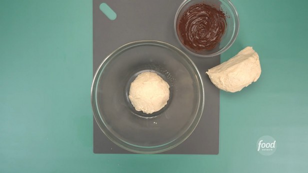 Villaleipää kanelilla ja suklaalla (Roll-roll)