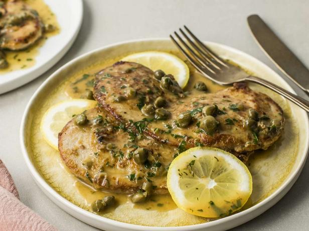 Zubereitung - Kalbsschnitzel Piccata mit Weißwein aus der Pfanne