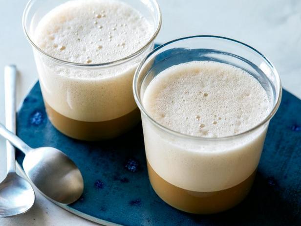 Zubereitung – Espresso-Sabayon mit Eigelb und Schaum