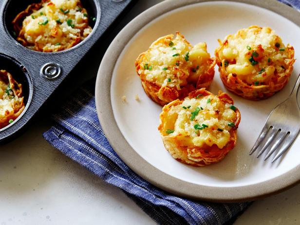 Zubereitung - Makkaroni-Käse-Auflauf in Kartoffelkörbchen