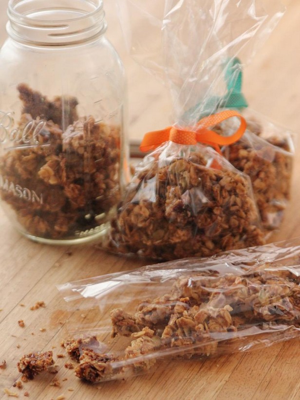 Haferflocken-Granola mit brauner Butter