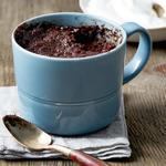 Schokoladenkuchen in einer Tasse