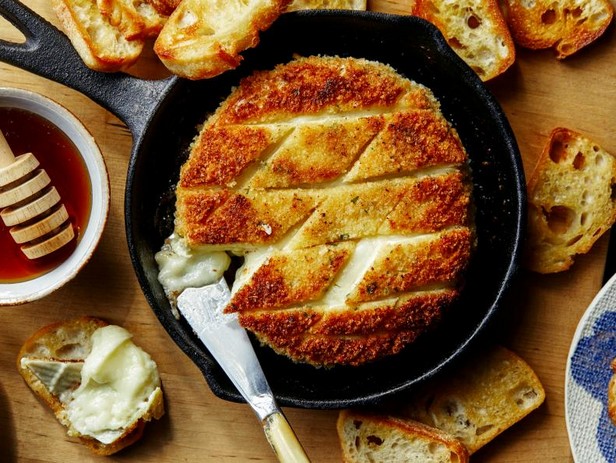 Gebackener panierter Brie