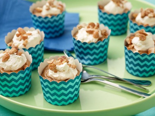 Erdnussbutterpudding mit Bananen