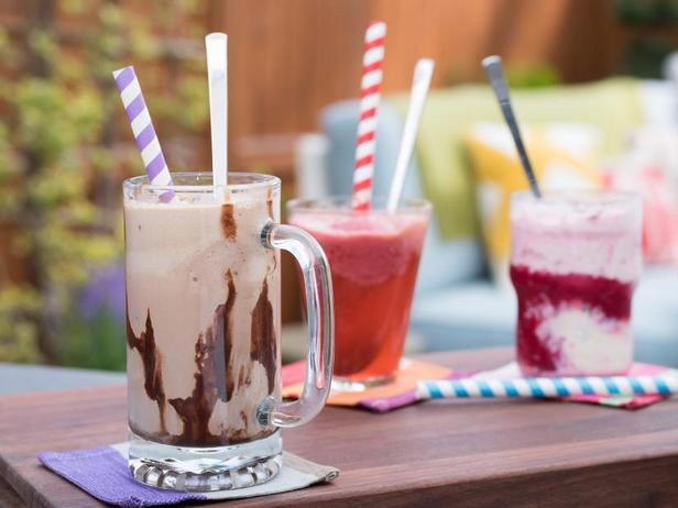 Wie man einen dunklen Bier-Float zubereitet